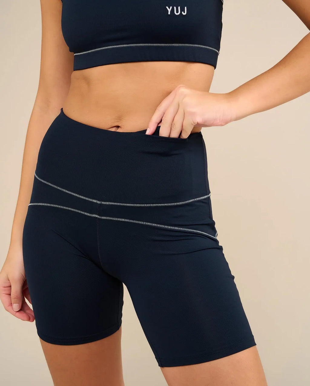 Short MULADHARA Navy YUJ Paris